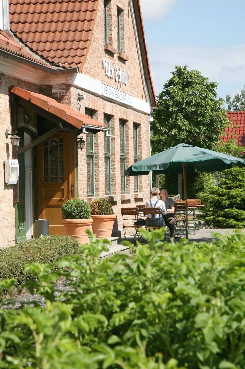 Pension & Restaurant "Alte Schule" in Kluis, Rügen