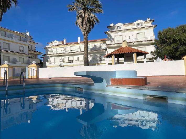 Gîte pour 6 personnes, avec balcon/terrasse et piscine à Lourinhã - 3
