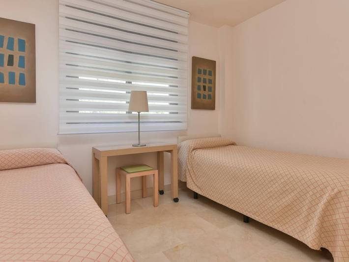 Appartement entier, Apartamento con vistas al mar lateral in Torrox Costa, Torrox