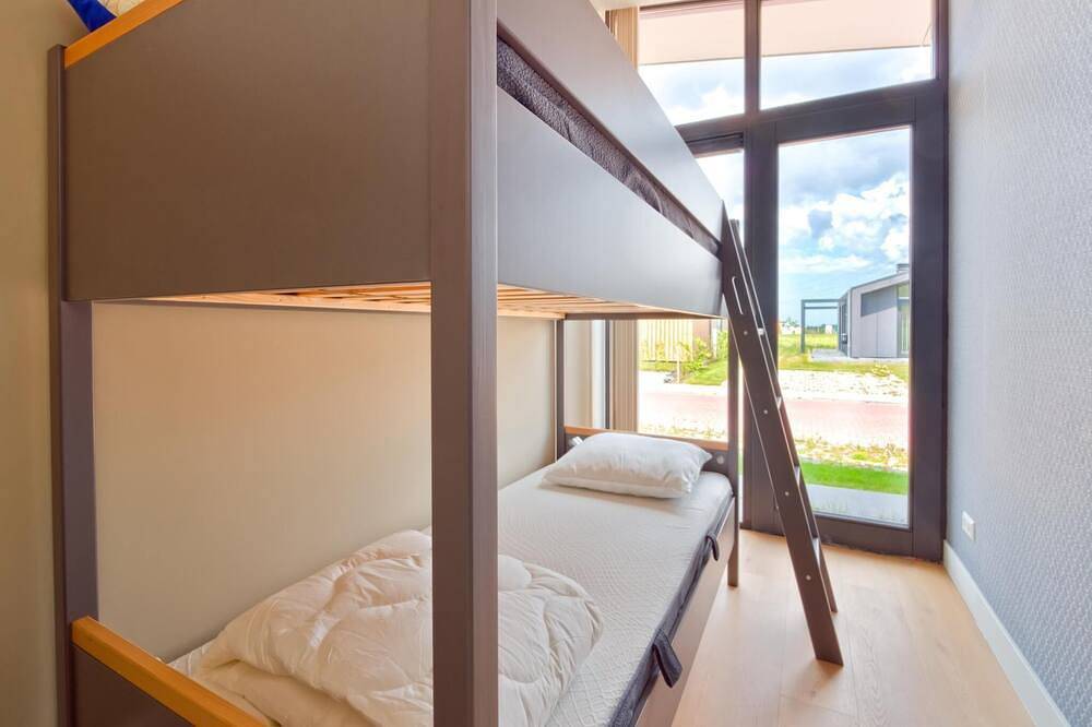 Gemütliches Ferienhaus in Oud Ade nahe der Kaag in Oud Ade, Südholland