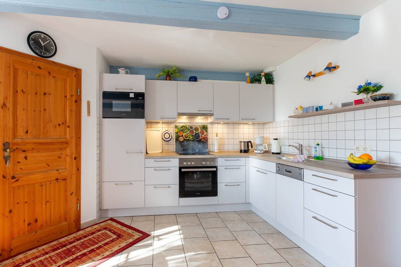 Ganze Wohnung, Apartment 'Fewo Springflot' mit gemeinsamer Terrasse, gemeinsamem Garten und Wlan in Pellworm, Nordseeküste