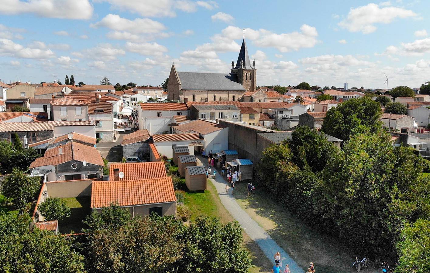 Gemütliches Riverside Apartment mit WiFi & Parkplatz in Longeville-sur-Mer, Vendée