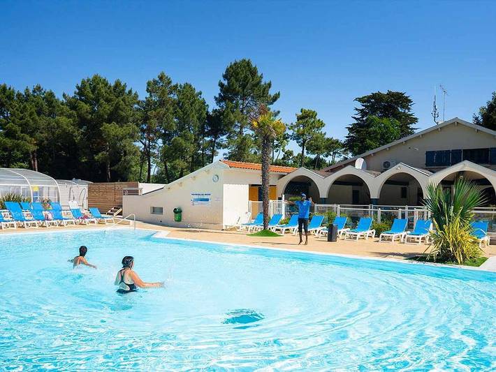 Camping Siblu Le Bois Dormant - Funpass inclus - Mobilheim 8 personen - Essential 3ch 8p Signature ohne Klimaanlage in Saint-Jean-de-Monts, Vendée