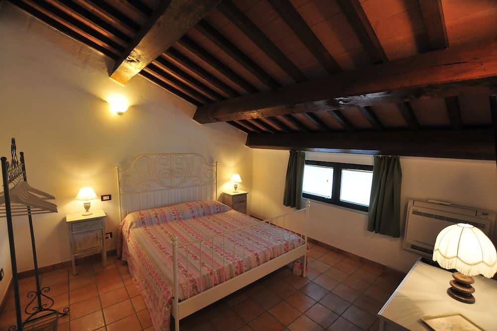Villa L'Oliveta with stunning views - San Vincenzo 1.3km from the Sea in San Vincenzo, Etruskische Küste
