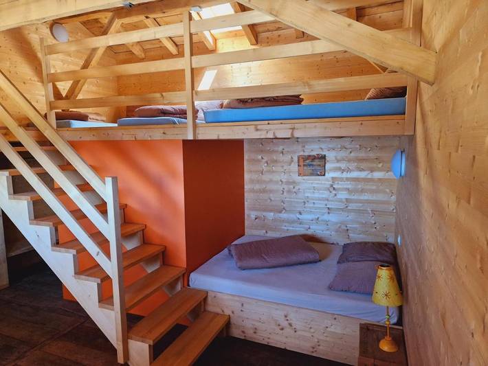 Location de vacances pour 5 personnes, avec vue et terrasse dans Mase - 2