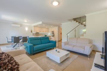 Villa for 6 People in Santa Maria, São Gonçalo de Lagos, Photo 4