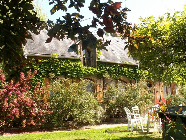 Gîte pour 6 personnes, avec jardin et terrasse, animaux acceptés dans le Cher