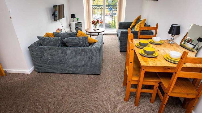 Apartment for 4 people in Warrington