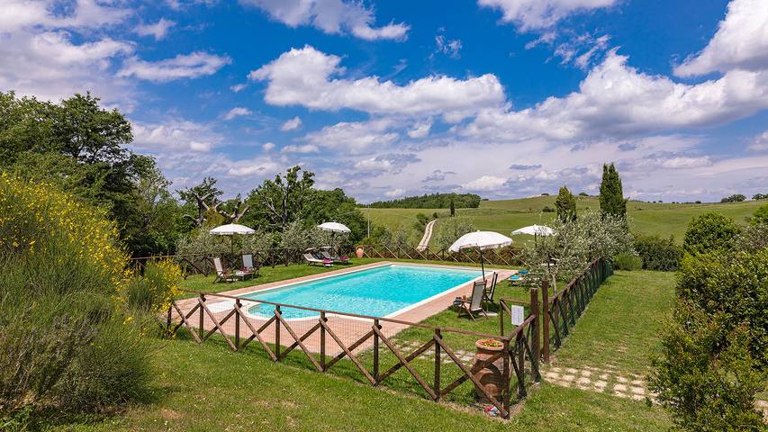 Villa pour 8 personnes, avec jardin et jacuzzi, animaux acceptés dans Val d'Orcia - 4