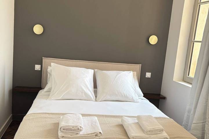 Maison de Garrigue Estanh – A charming estate with a pool near Narbonne in Bages (Aude), Mittelmeerküste (Frankreich)
