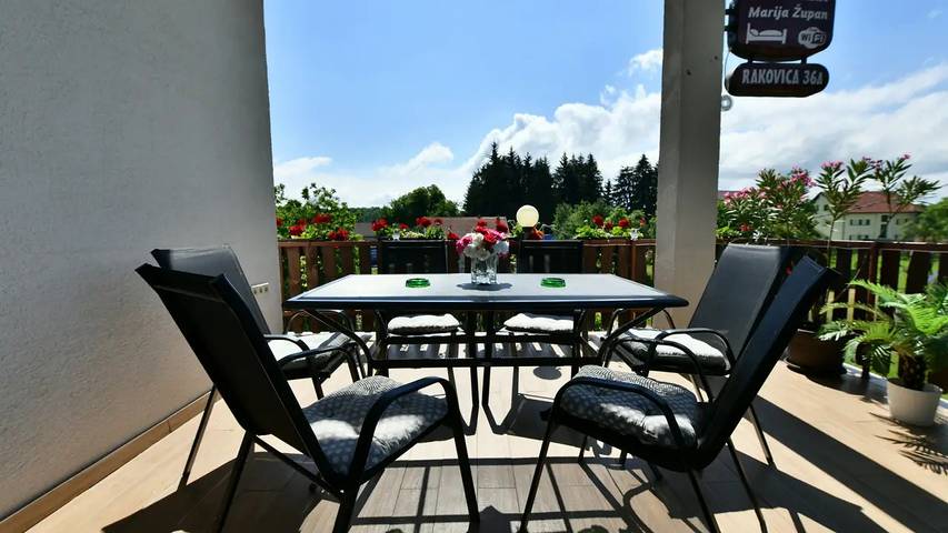 Ferienwohnung für 4 Personen, mit Terrasse