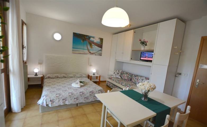 Estudio entero, Elegante estudio cerca de la playa en Lignano in Ribera de Lignano, Lignano Sabbiadoro