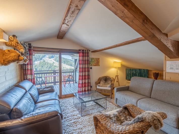Chalet for 6 people, with balcony in Courchevel