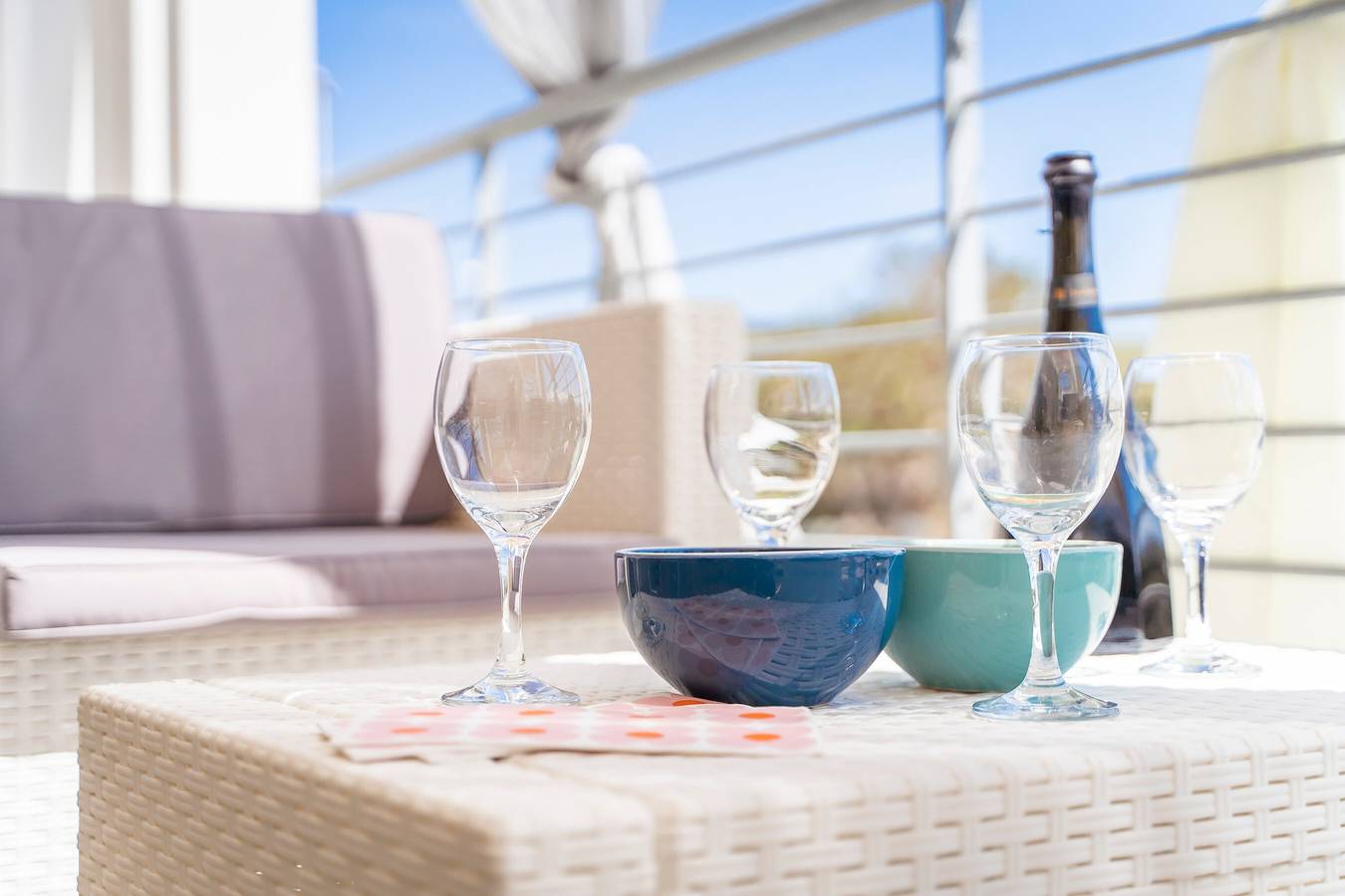 Appartamento intero, Appartamento "Ulivi 17" con vista mare, aria condizionata, terrazza, parcheggio riservato e Wi-Fi in Trinità d'Agultu e Vignola, Olbia-Tempio