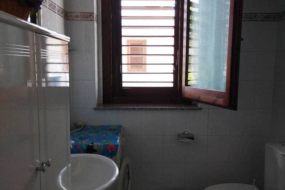 Apartamento entero, Apartamento en el mar con piscina y vistas al Etna. in Fondachello, Provincia de Catania
