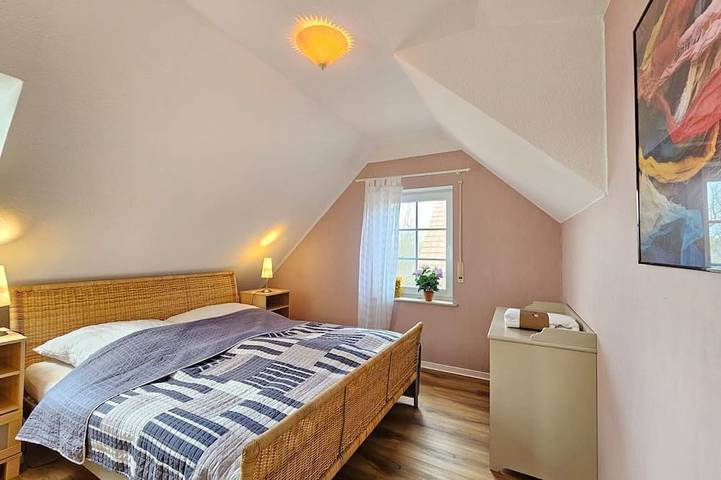 Ferienhaus für 6 Personen, mit Terrasse und Garten in Nesse - 2