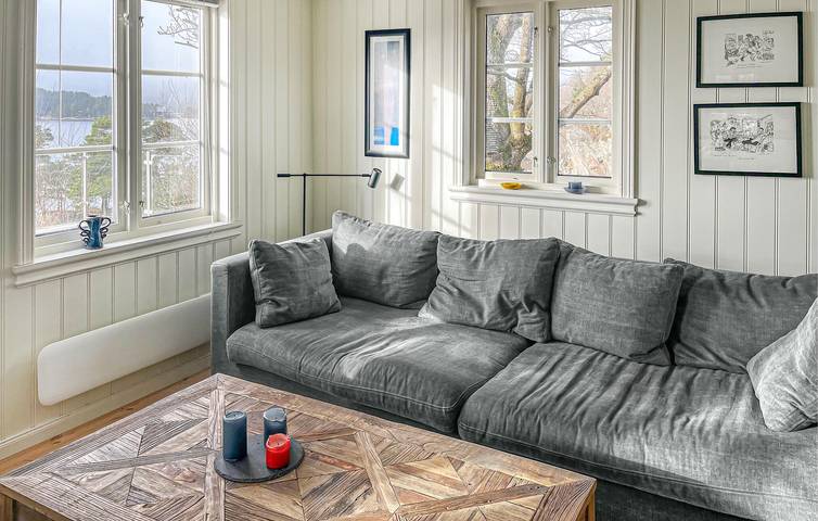 Ferienhaus für 8 Personen mit Garten in Lindesnes