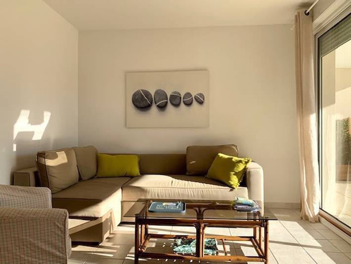 Gîte pour 4 personnes, avec vue sur le lac ainsi que piscine et terrasse à Mèze - 2