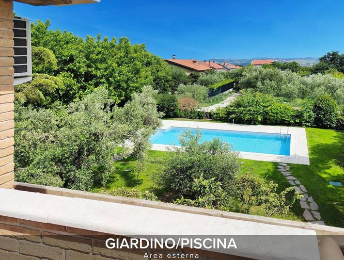 Villa per 18 persone, con giardino - 1
