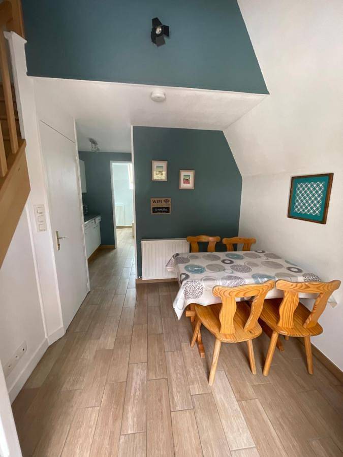 Appartement entier, One-Bedroom Apartment in Plescop, Parc naturel régional du Golfe du Morbihan