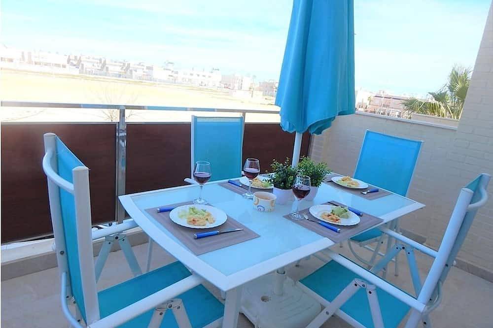Ganze Wohnung, Modern New Built 2 Bedroom Apartment in the beach town of Torre de la Horadada\n\n in Torre de la Horadada, Pilar de la Horadada