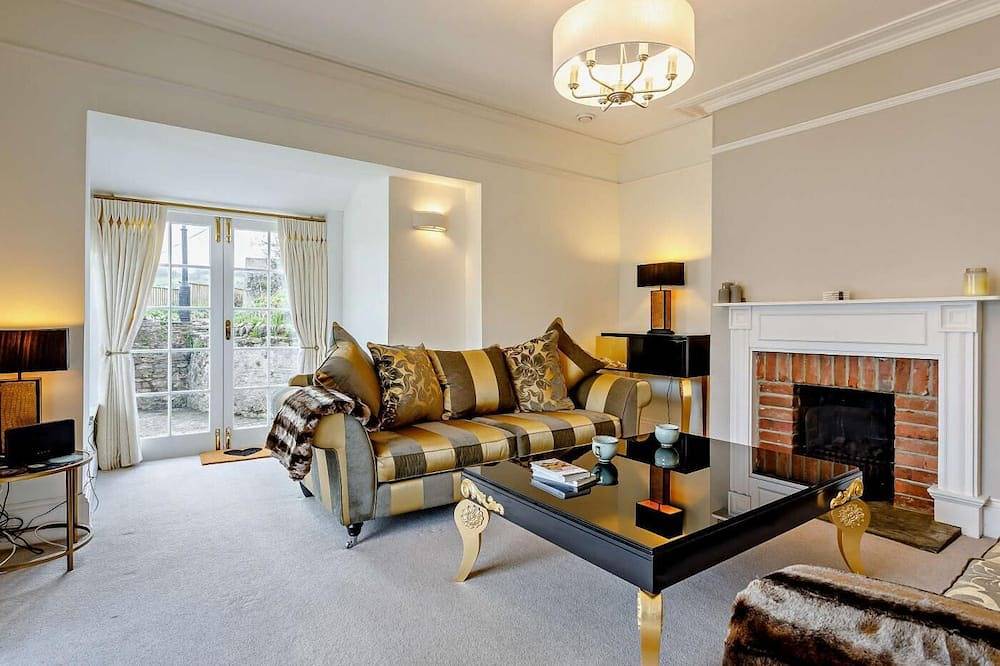 Ganze Wohnung, 4 Bed in Brixham in Brixham, Torbay