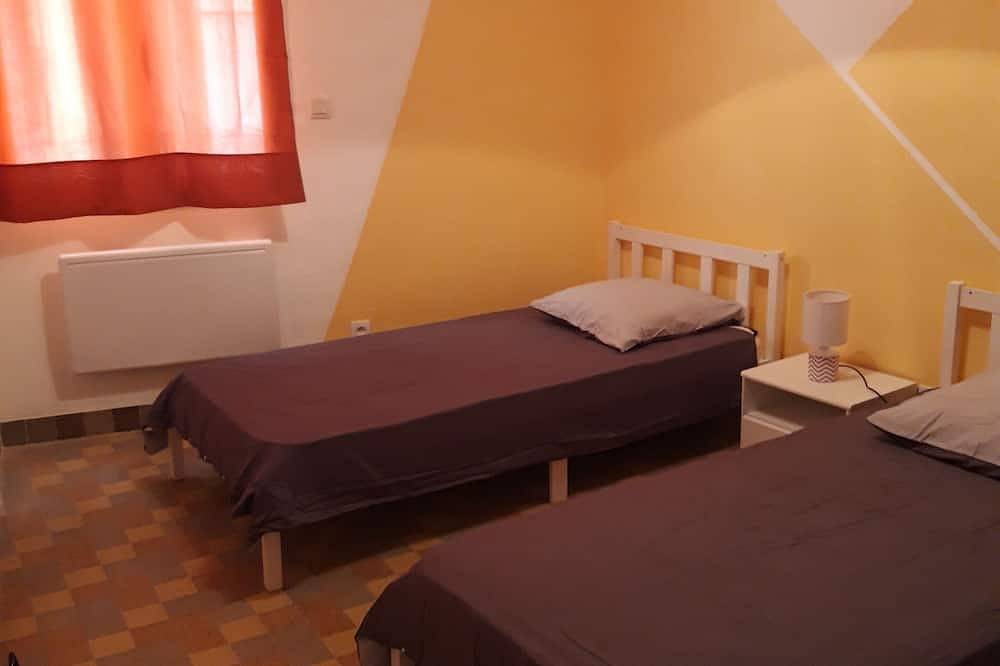 Charmante Maison de Village in Carcès, Región Brignoles