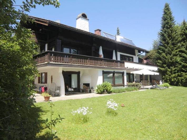 Hütte für 3 Personen, mit Balkon und Terrasse sowie Garten in Ofterschwang