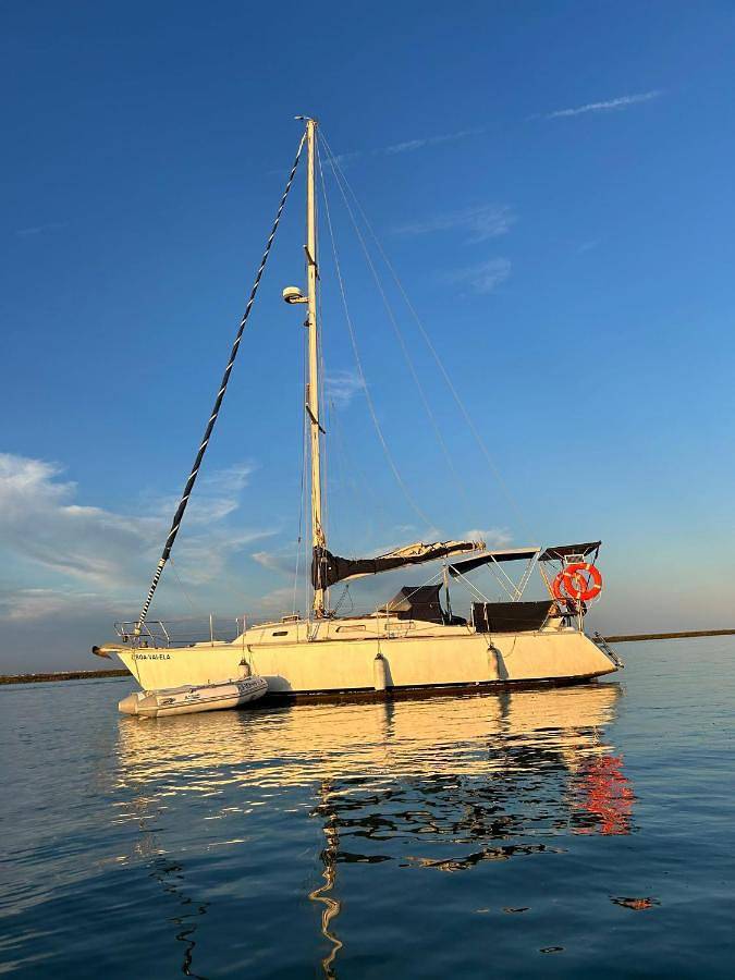 Houseboat - Faro in Ria Formosa in Faro, Ria Formosa