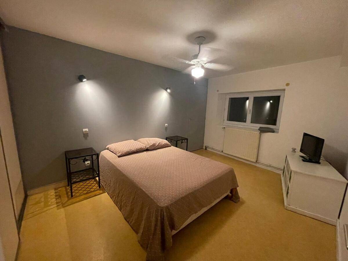 One-Bedroom Villa in Sennecé-lès-Mâcon, Mâcon