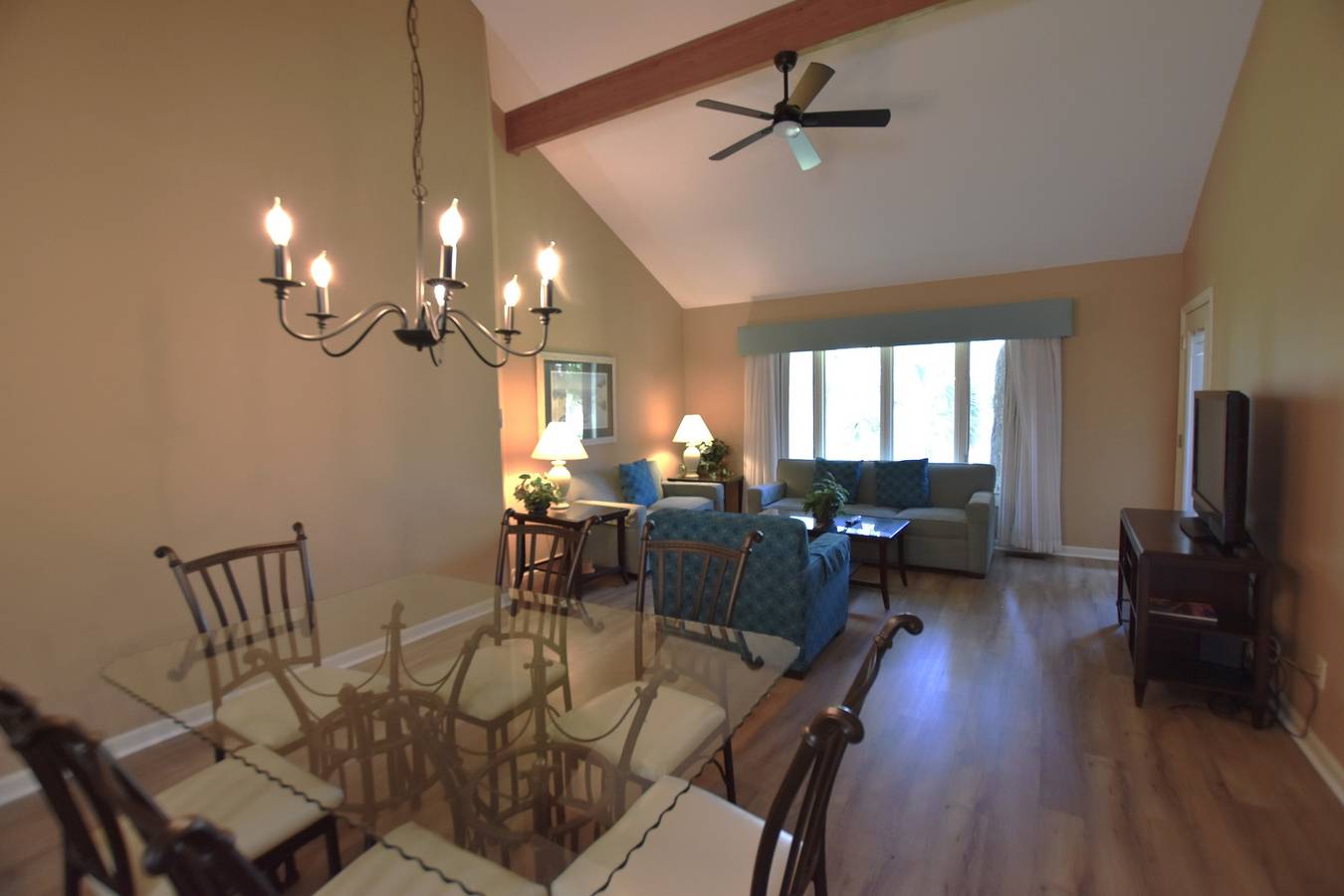 2 Bedroom Unit for 6 Persons in Coligny Beach, Shipyard Plantation