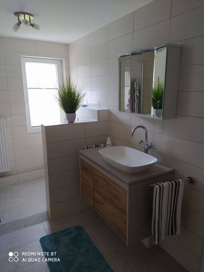 Ferienhaus für 4 Personen, mit Garten in Emden