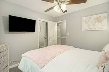 Vacation House for 8 Guests in Glen Ellyn, Lake Michigan, Picture 4