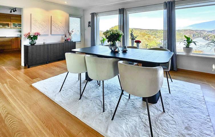 Ferienhaus für 6 Personen mit Garten in Mandal