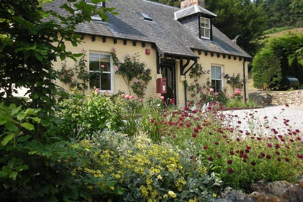 Ehemaliges Pförtnerhaus des Swordale Schlosses in Highlands