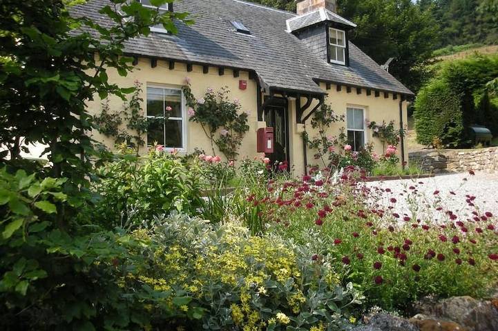Cottage für 8 Personen, mit Garten - 1