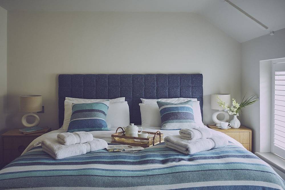 Driftwood - a pet friendly that sleeps 4 guests in 2 bedrooms in Craster, Northumberland