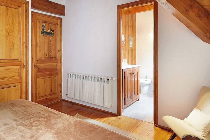 Banhs de Arties in Naut Aran, Baqueira Beret