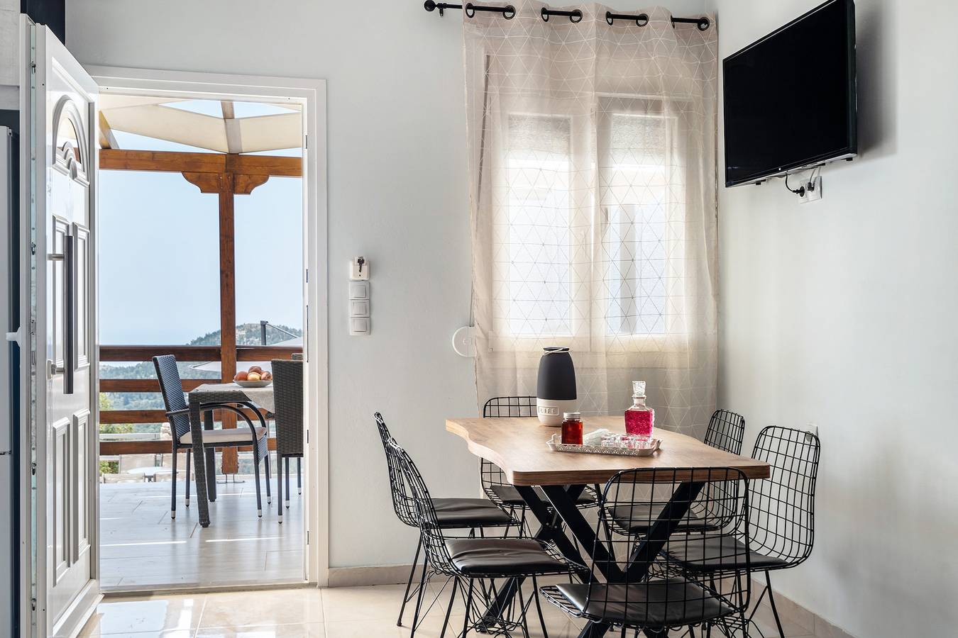 Apartamento inteiro, Apartamento 'Ventus Afroditi' com vista para o mar, Wi-Fi e ar condicionado in Grécia