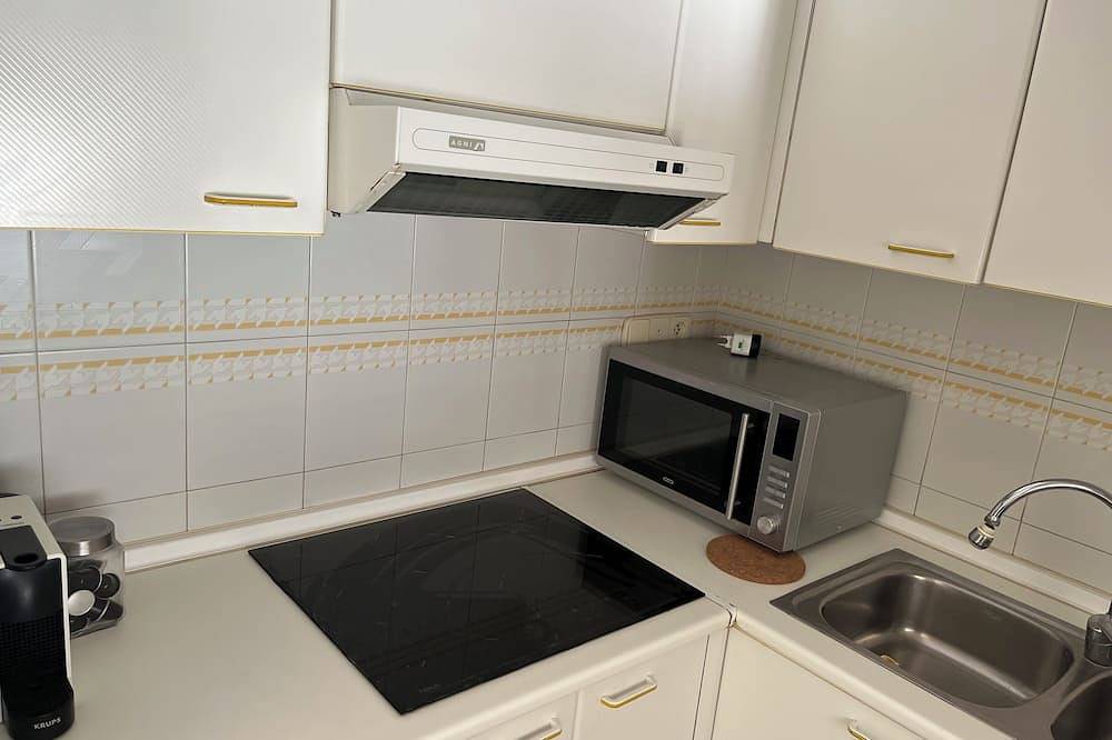 Apartamento entero, Sea front  2-bedroom apartment with al fresco terrace in Torrenostra, Torreblanca