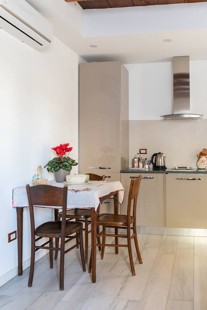 Gîte pour 4 personnes, avec terrasse dans Perledo - 3