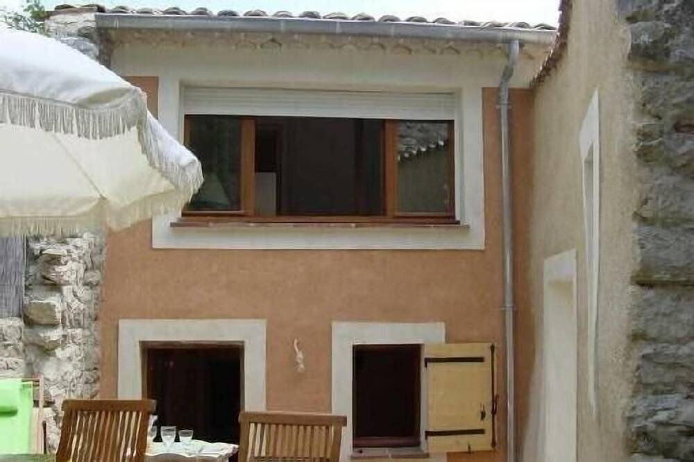 Une Maison En Drôme Provençale in Nyons, Région de nyons