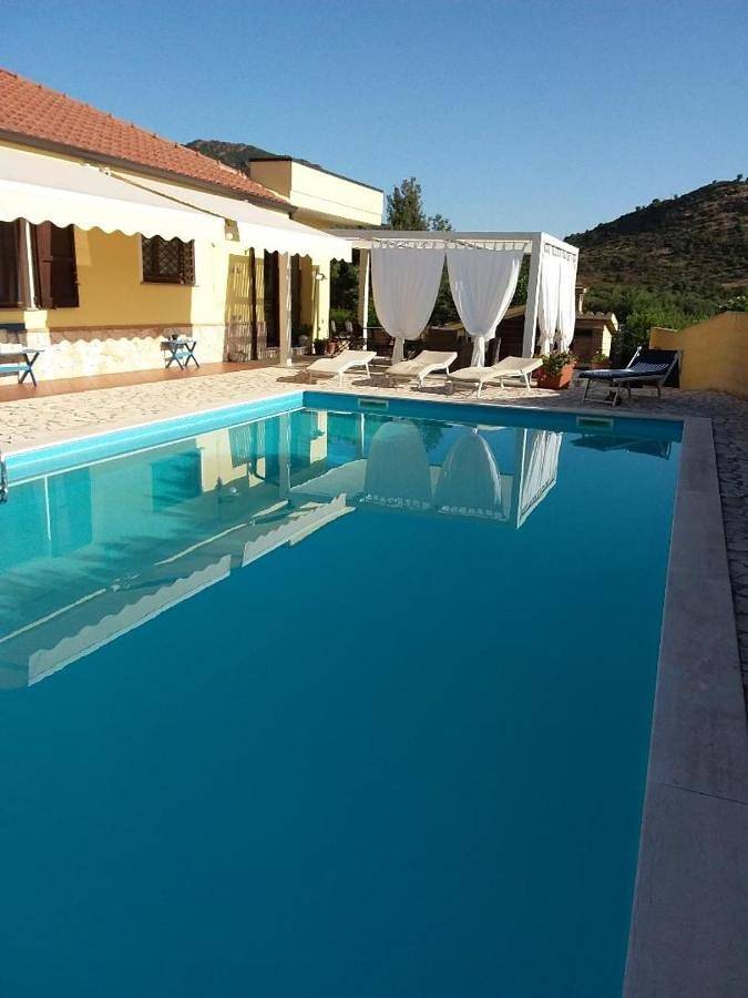 Triple Room with Bathroom in Poggio dei Pini, Capoterra