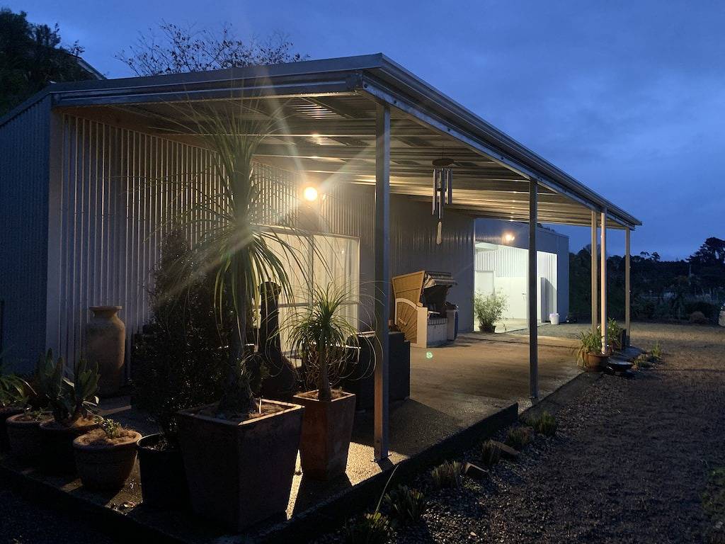 Hoa and Gordon Duncan in Western Bay of Plenty District