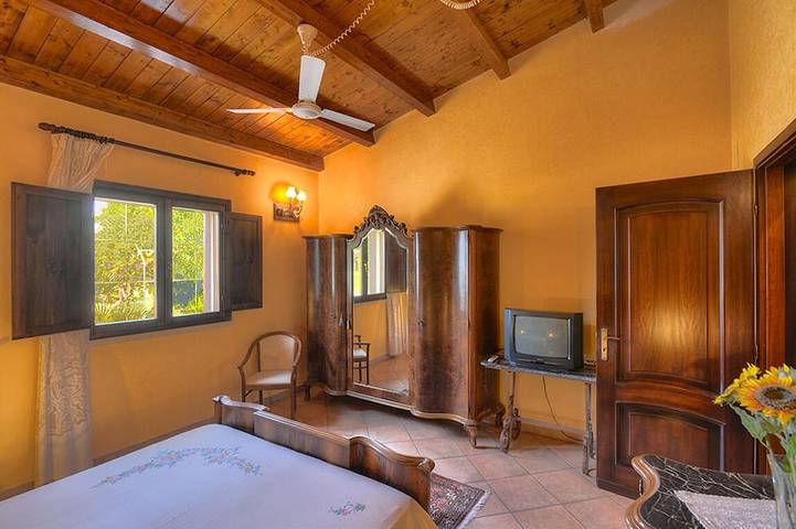 Bella famileinfreundliches casa indipendente con piscina privata. in Solarino, Siracusa e dintorni