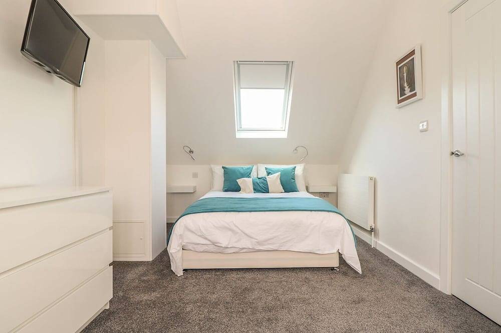 Kober House, tierfreundlich, mit offenem Feuer in Mullion, Ref 1002278 in Mullion, Cornwall