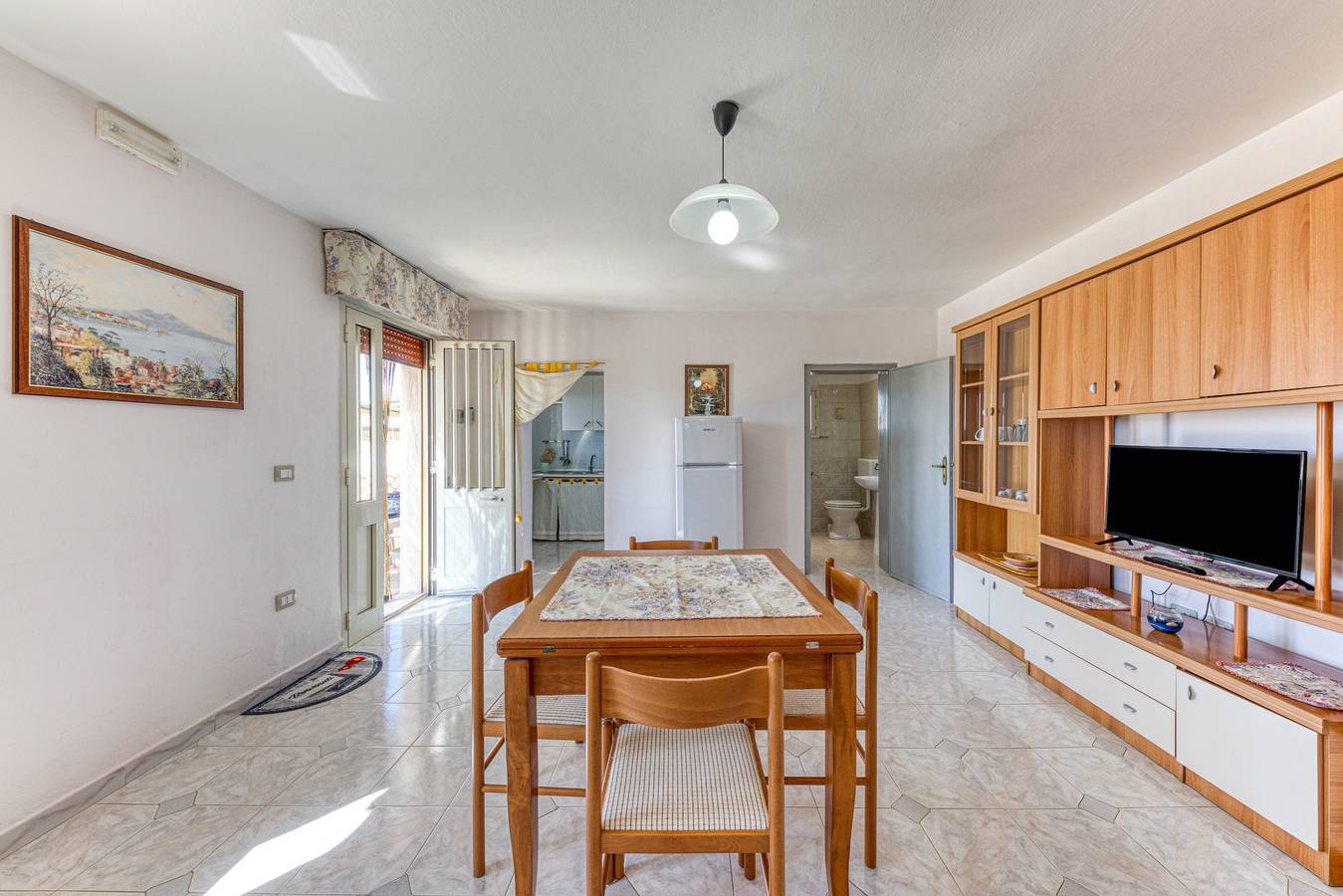 Appartement entier, Appartement 'Villino Scapucci' avec vue sur mer, terrasse privée et climatisation in Leuca, Castrignano del Capo