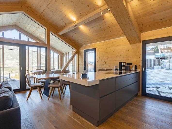 Chalet für 8 Personen, mit Terrasse und Garten sowie Ausblick und Sauna in Haus