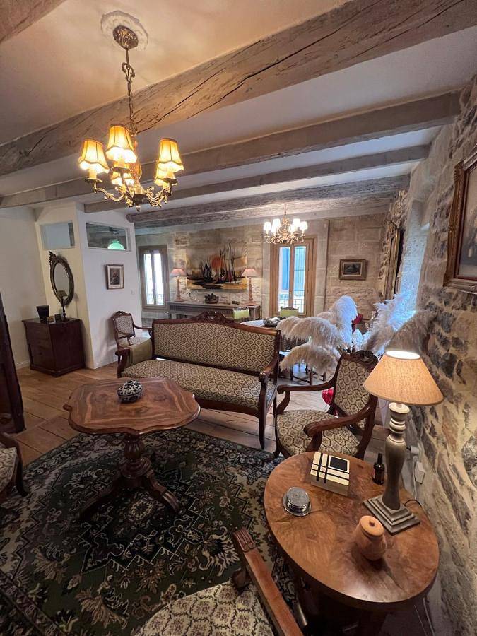Gîte pour 2 personnes, avec Terrasse dans Office de Tourisme d'Aigues-Mortes en Terre de Camargue - 3