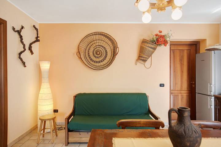 Hel lejlighed, Apartment 'A7' with Mountain View, Private Terrace and Wi-Fi in Saint-Pierre (Aostatal), Comune di Saint-Pierre